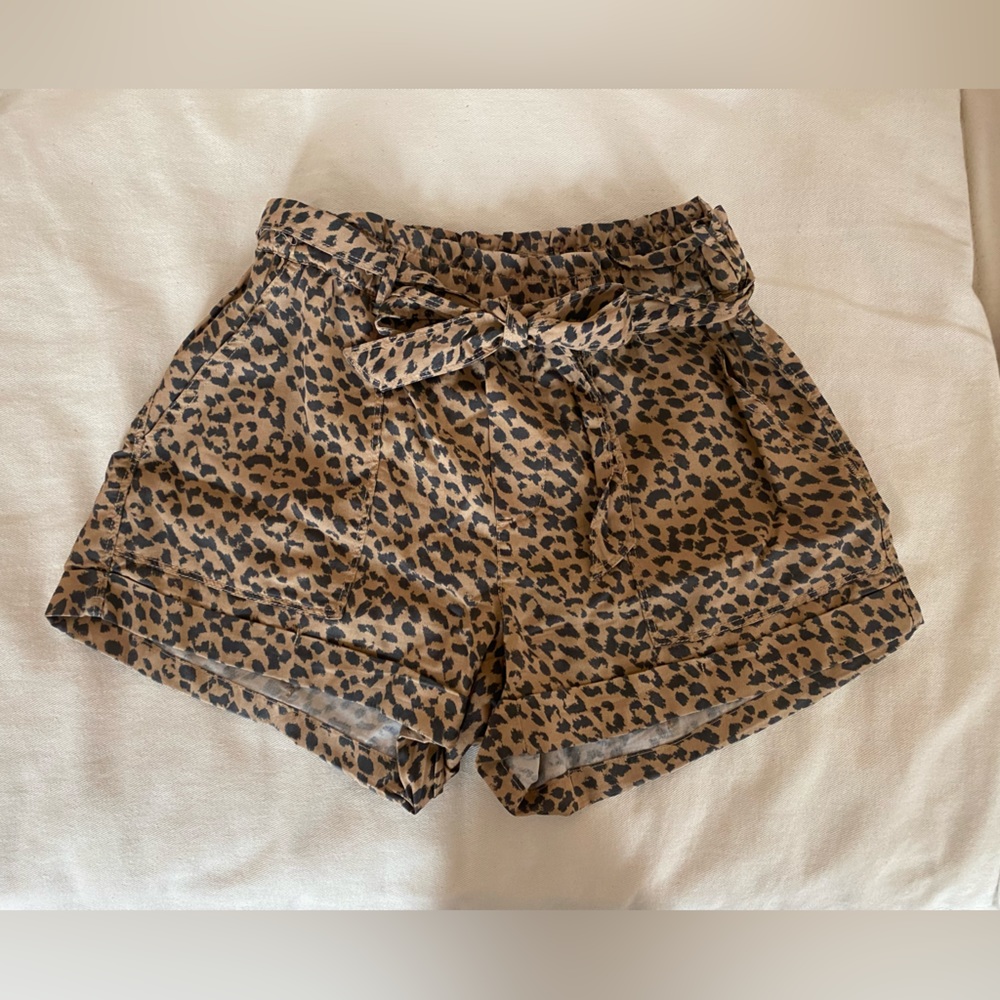Leopard print Aerie shorts— size Small